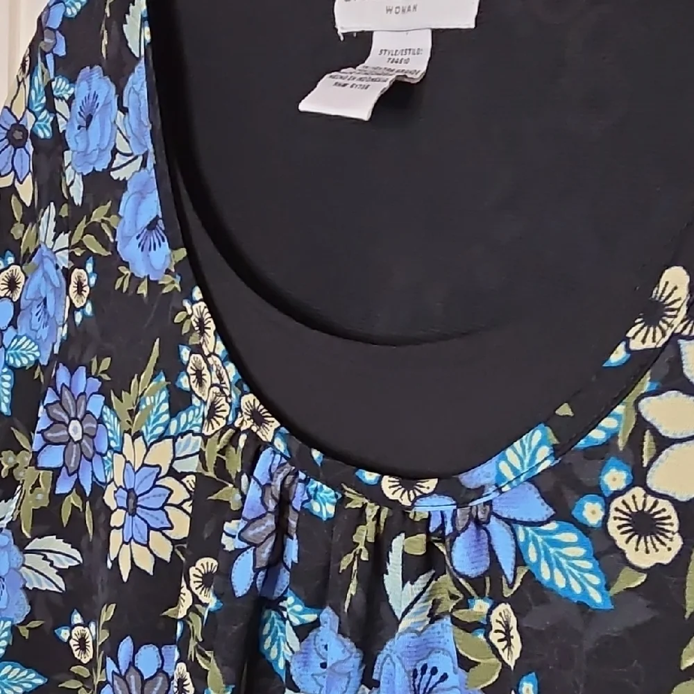 Sag Harbor Floral Blue Black Two-Piece Set Top 1X Skirt 2XL